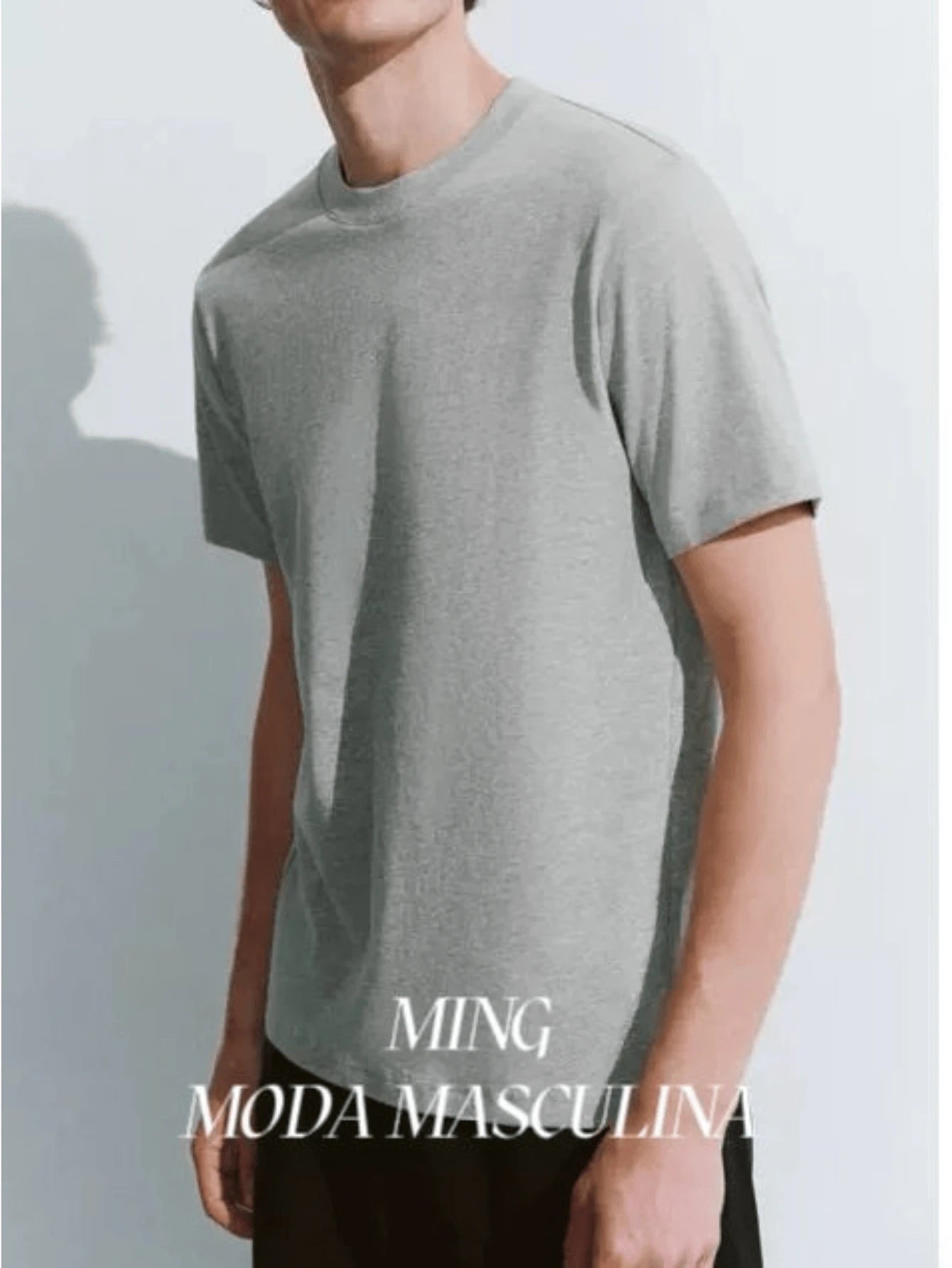 Camiseta Masculina Básica com Corte Regular – ideal para o verão Confortável e Respirável