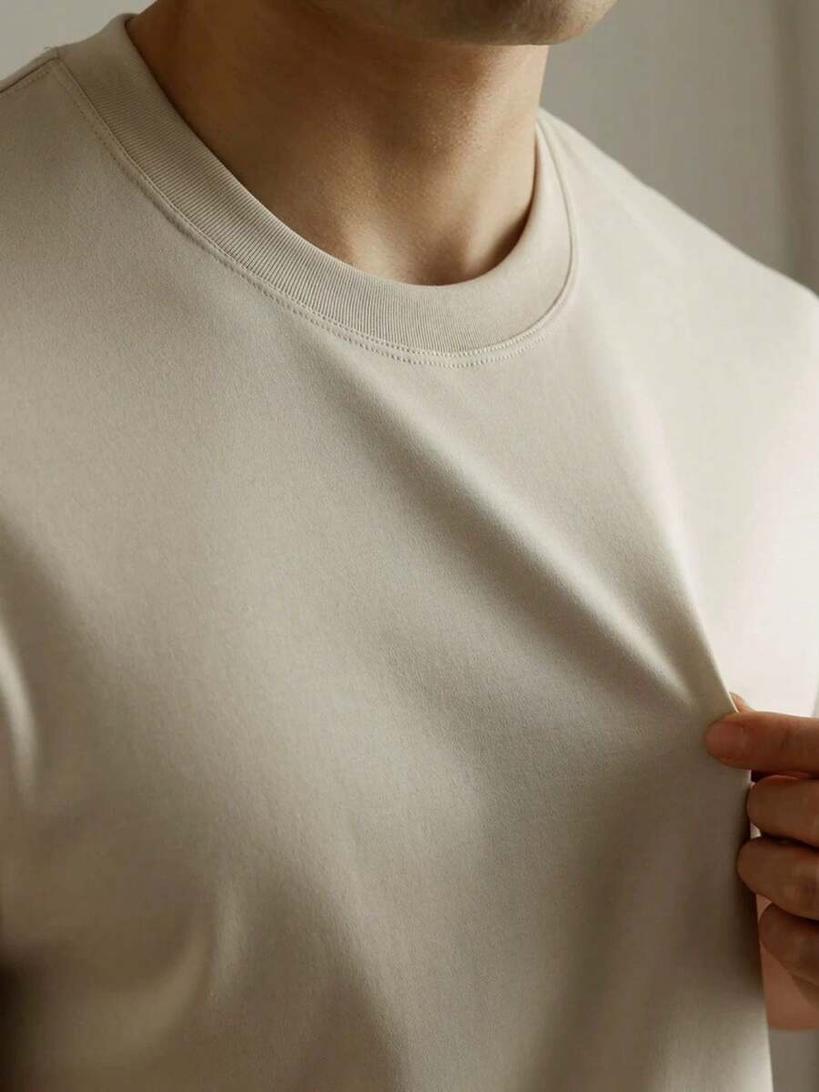 Camiseta Masculina Básica com Corte Regular – ideal para o verão Confortável e Respirável