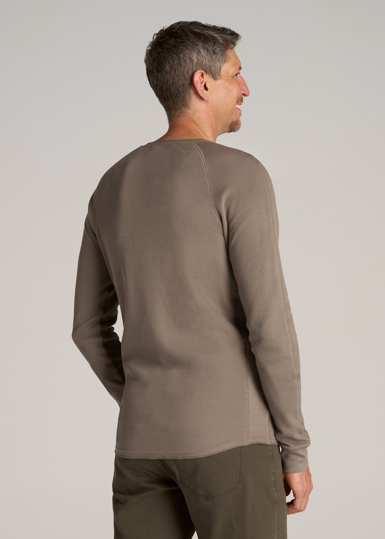 Double Honeycomb Thermal Long-Sleeve Henley Shirt for Tall Men in Dark Sand