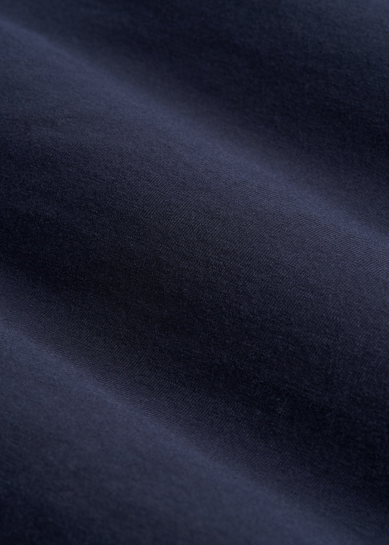 The Essential MODERN-FIT V-Neck Tee for Tall Men in True Navy