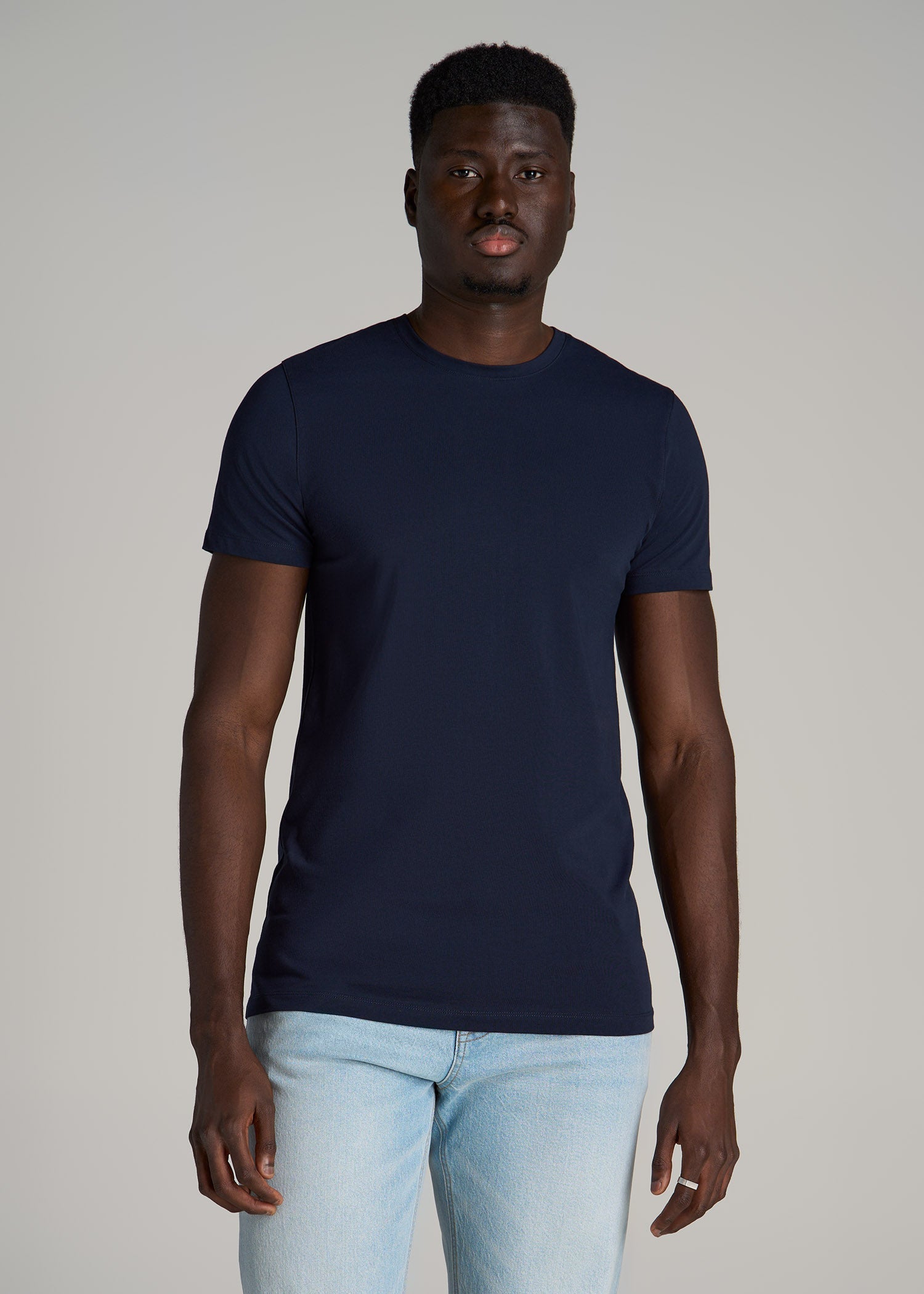The Essential MODERN-FIT Crewneck Tee for Tall Men in True Navy